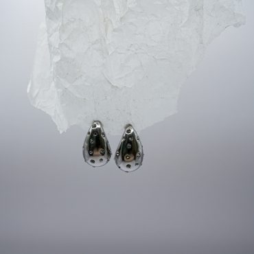 Silver Teardrop Sparkle