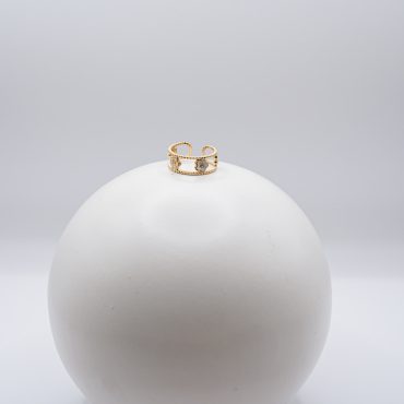 Daisy Charm